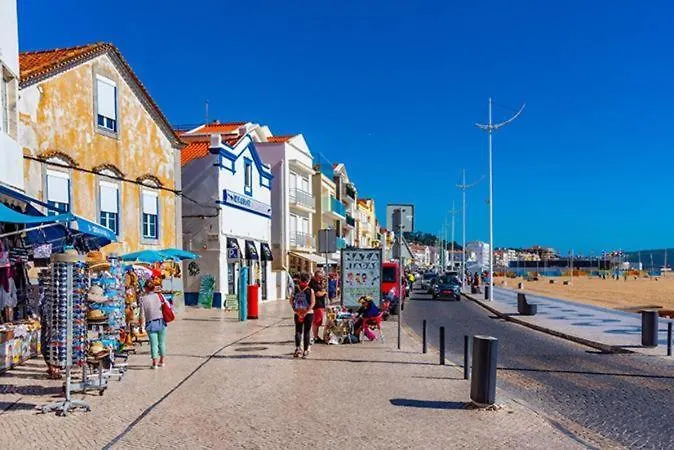 Sunset Terrace - Beachfront With Private Parking Lägenhet