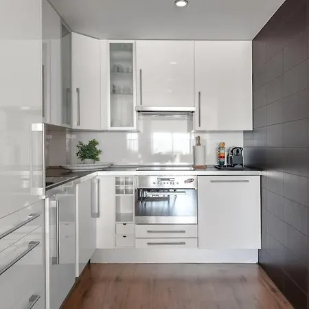 Apartament Sunset Terrace - Beachfront With Private Parking