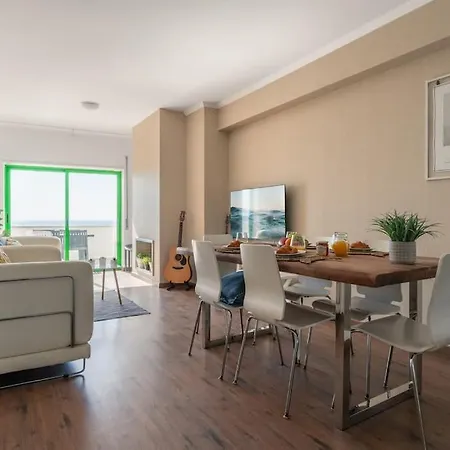 Sunset Terrace - Beachfront With Private Parking Nazare