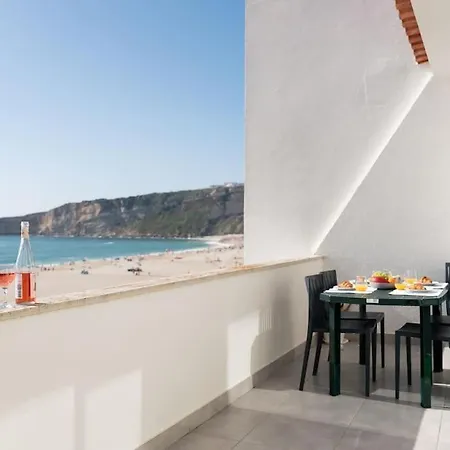 Sunset Terrace - Beachfront With Private Parking