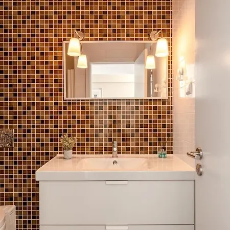 Sunset Terrace - Beachfront With Private Parking Apartment Nazaré